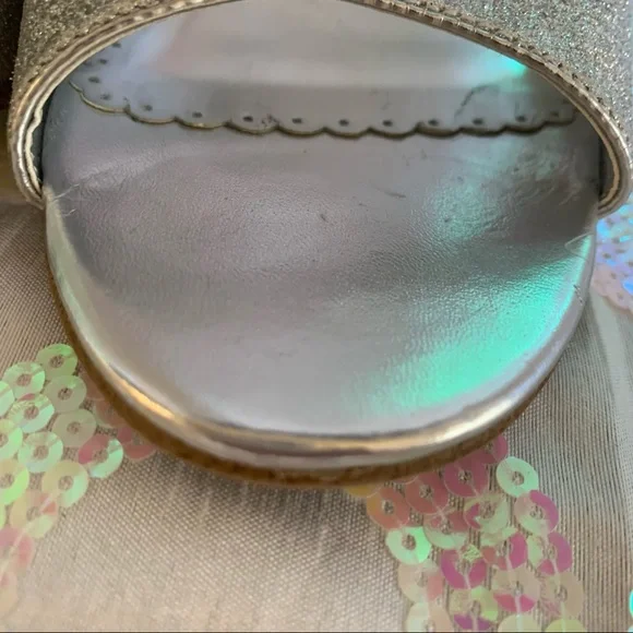 Kelly & Katie Silver Glitter Barbie Kitten Heel Mules Size 9.5M - Picture 10 of 11